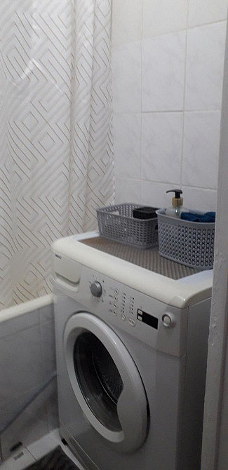 Однокімнатна Іорданська9 чиста охайна мебльована, б/з, метро Оболонь Киев - изображение 5