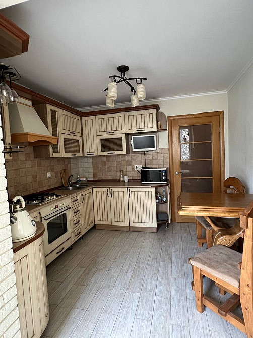 Оренда 2х кім квартири по вул. Симоненка Ивано-Франковск - изображение 1