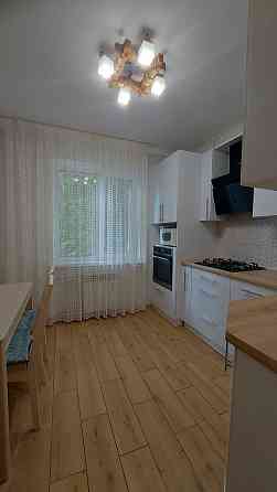 Укомплектована двокімнатна квартира в Центрі Біла Церква
