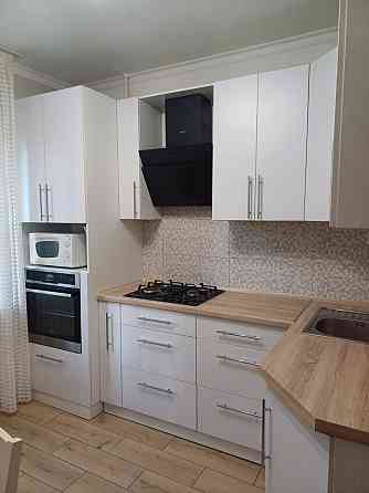 Укомплектована двокімнатна квартира в Центрі Біла Церква