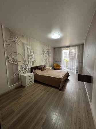 Оренда 2 кімнатної квартири по вул Малинова в ЖК Глобус Меридіан. Львів