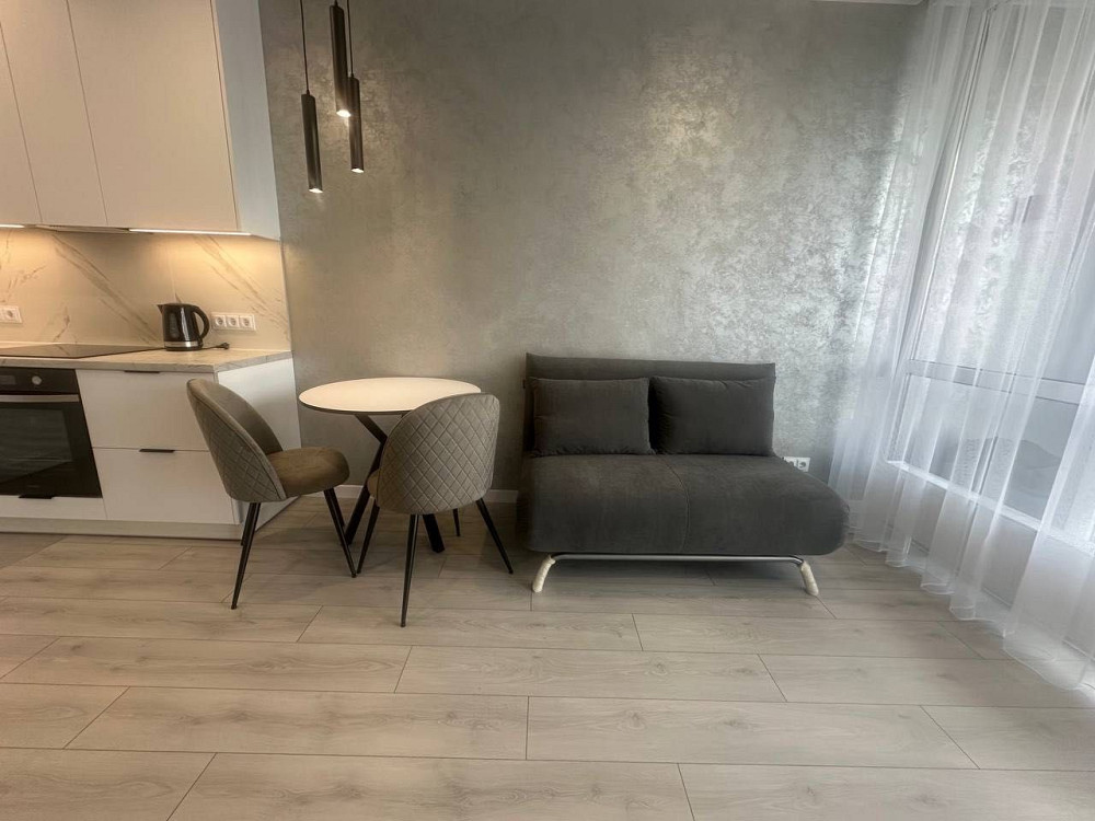 Перша здача! Варшавський, Олександра Олеся 5а, новий ремонт Киев - изображение 6