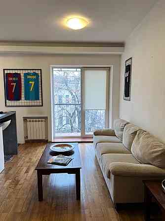 Оренда 3к квартири Набережно-Хрещатицька 3а Киев