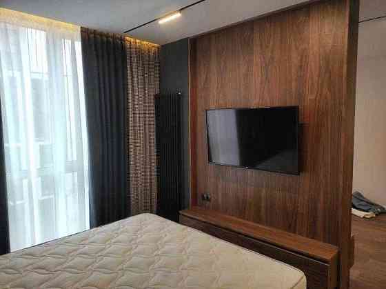 Оренда / Квартира / Салютна / 40 кв.м Киев