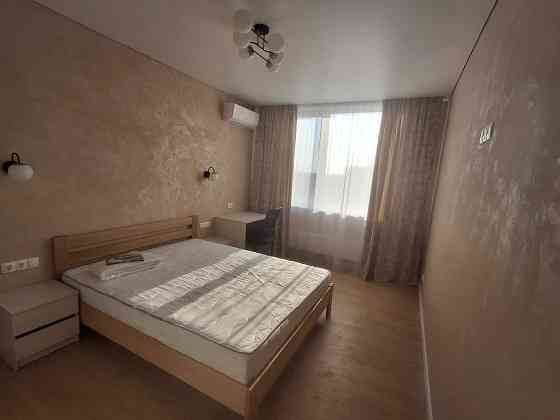 Власник. Перша здача. 47 м.кв. Є гардеробна. Варшавский 2 Киев