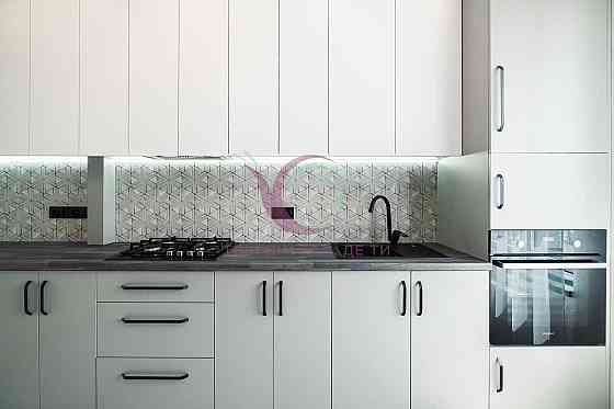 1К Комплекс закритого типу , ексклюзивний ремонт Довженка Ивано-Франковск