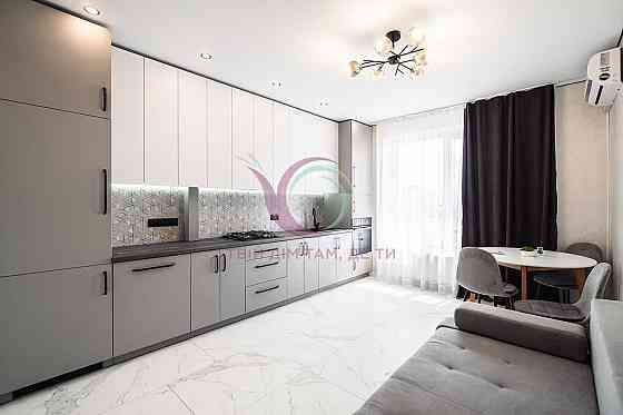 1К Комплекс закритого типу , ексклюзивний ремонт Довженка Ивано-Франковск