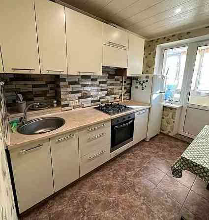 Сдам в аренду 2 ух  комнатную квартиру пр. Слобожанский Днепр