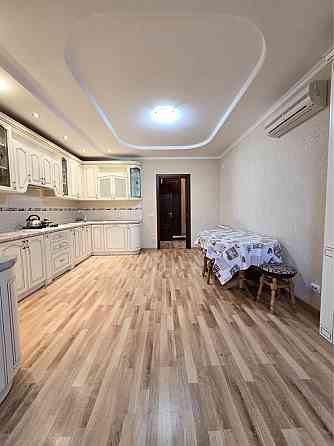 Оренда 2к НОВОБУДОВИ, РІВНЕНСЬКА (роддом), КОНДИЦІОНЕРИ, посудомийна! Черновцы