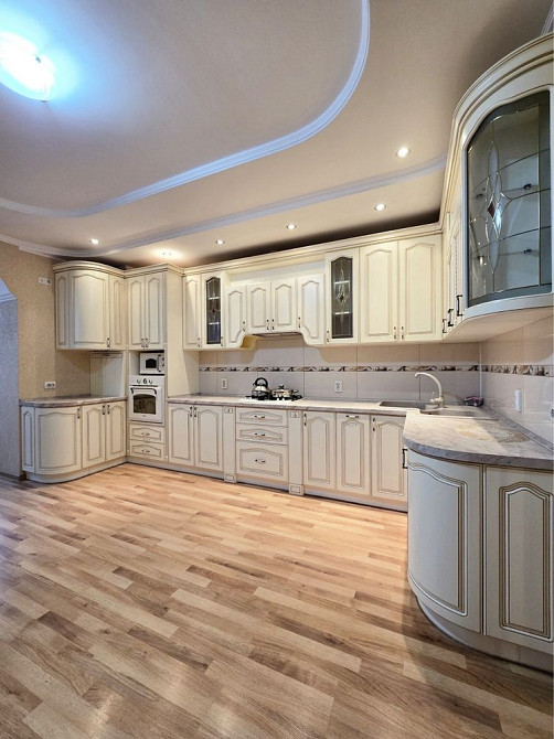 Оренда 2к НОВОБУДОВИ, РІВНЕНСЬКА (роддом), КОНДИЦІОНЕРИ, посудомийна! Черновцы - изображение 1