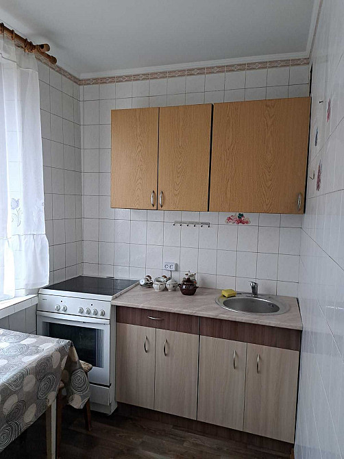 Сдам 1 кв. на Алексеевке, проспект Победы 75. Связь только по Вайберу Харьков - изображение 1