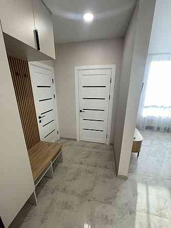 Оренда однокімнатної квартири Варшавький плюс Виговського 40/12 Киев