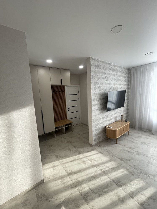 Оренда однокімнатної квартири Варшавький плюс Виговського 40/12 Киев - изображение 2