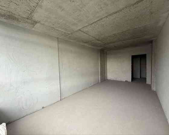 Продаж квартири , є право власності , вигляд на парк , вул Пасічна Львов