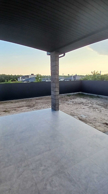 Сучасний функціональний одноповерховий будинок у Лісовій Бучі Буча - зображення 3