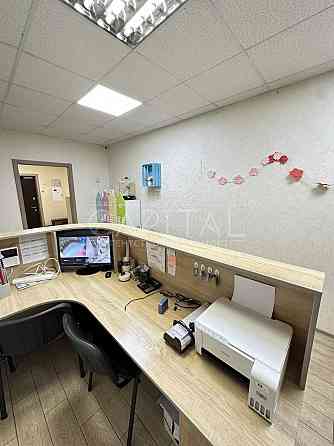 Продаж квартири на 1 поверсі ЖК Чайка з наскрізними фасадними вікнами Чайки (Київська обл.)