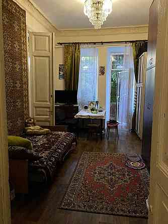 3 х комнатная квартира в историческом центре, ул. Канатная низкий этаж Одесса