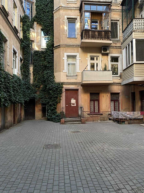 3 х комнатная квартира в историческом центре, ул. Канатная низкий этаж Одесса - изображение 2