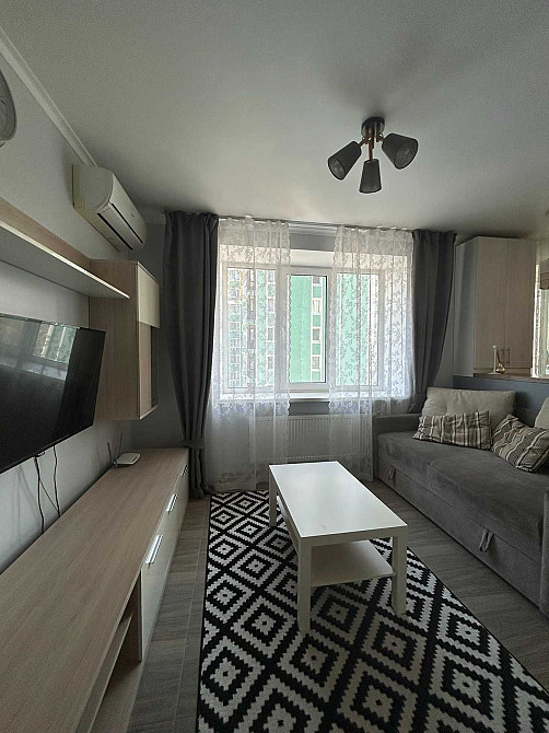 ЖК Версаль, 1к квартира з ремонтом та меблями ЦЕНТР міста, держшкола Ирпень - изображение 3