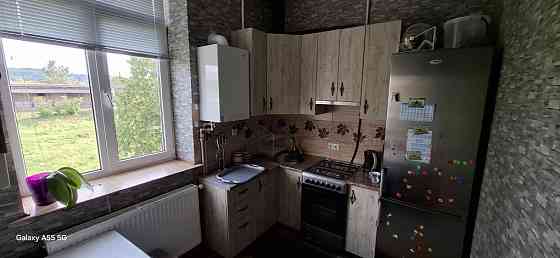 Продаж двохкімнатної квартири смтЛужани Лужаны