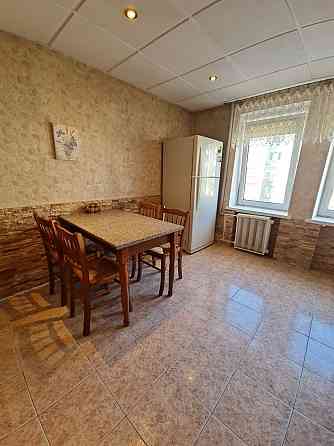 Здам в оренду 3к. кв., Роздільні кімнати, Печенізька 16. Лук'янівська Киев