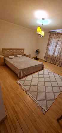 Здам в оренду 3к. кв., Роздільні кімнати, Печенізька 16. Лук'янівська Киев