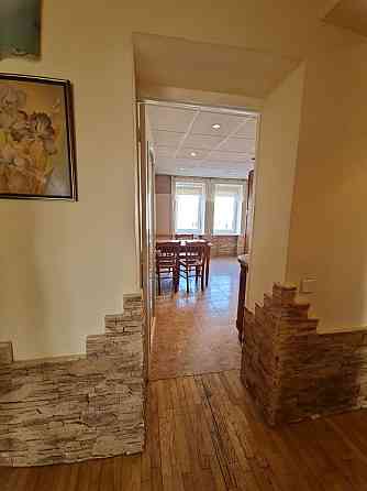 Здам в оренду 3к. кв., Роздільні кімнати, Печенізька 16. Лук'янівська Киев