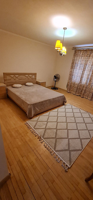 Здам в оренду 3к. кв., Роздільні кімнати, Печенізька 16. Лук'янівська Киев - изображение 1