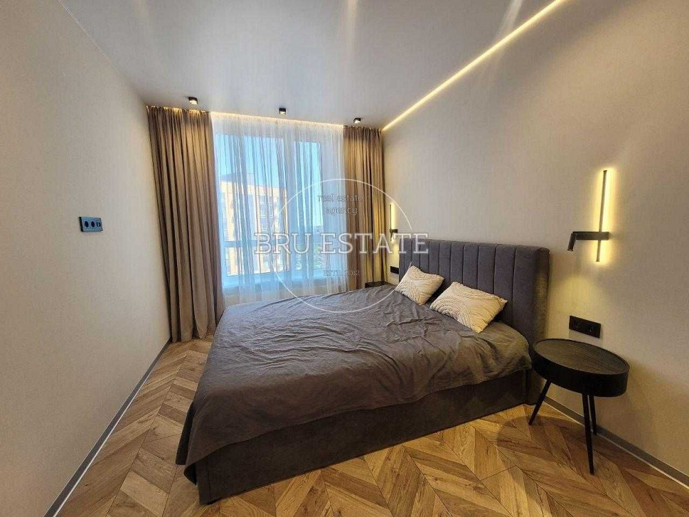 Печерськ ЖК Світлопарк метро Видубичи Центр 1к 47м Євро-2к Svitlopark Киев - изображение 2