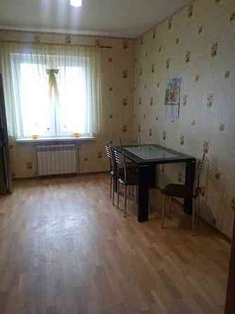 Позняки. 2х кім квартира. Григоренка 14 Киев