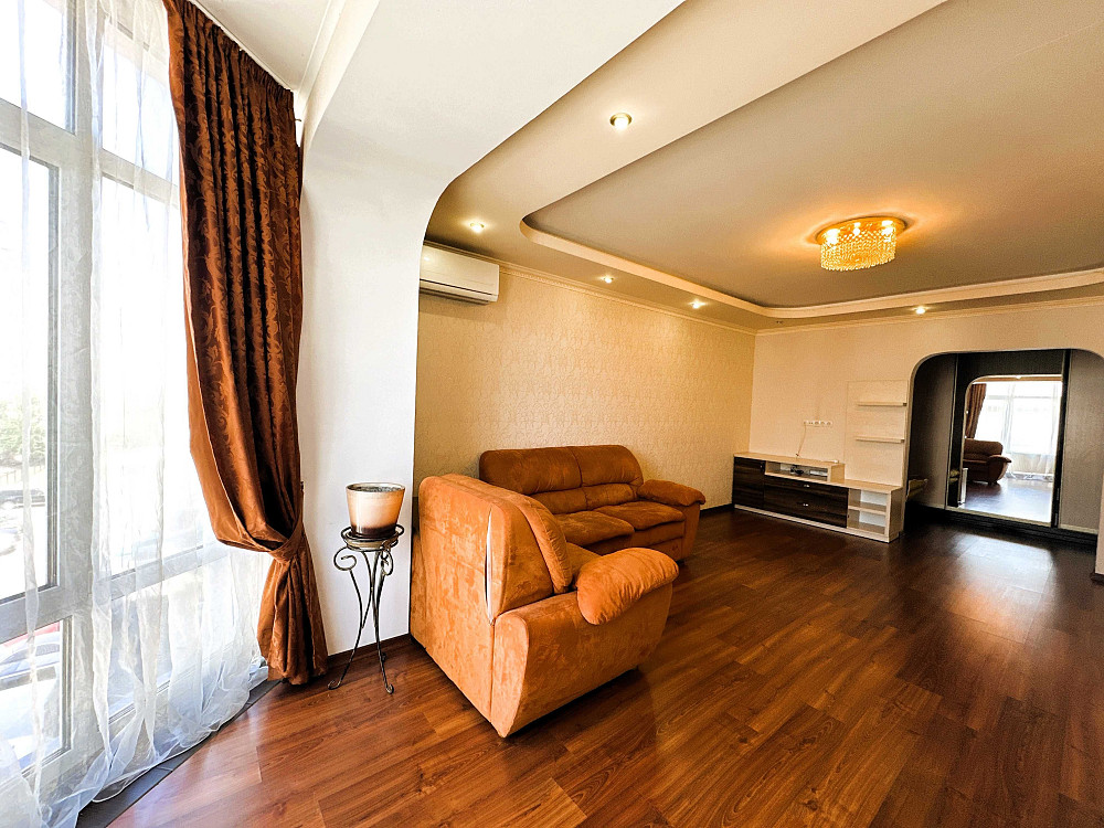 Теремки 3к Ломоносова ЛікоГрад Сонячна Брама ВільнаРЕМОНТ ВДНХ Паркінг Киев - изображение 7