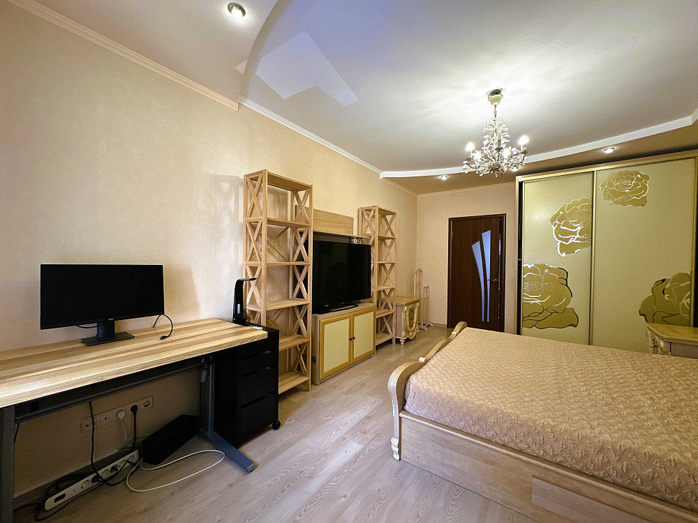 Теремки 3к Ломоносова ЛікоГрад Сонячна Брама ВільнаРЕМОНТ ВДНХ Паркінг Киев - изображение 3