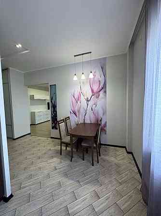 Сдам 2 комнатную квартиру 100м2 ЖК Ляпунова Авантаж Харьков