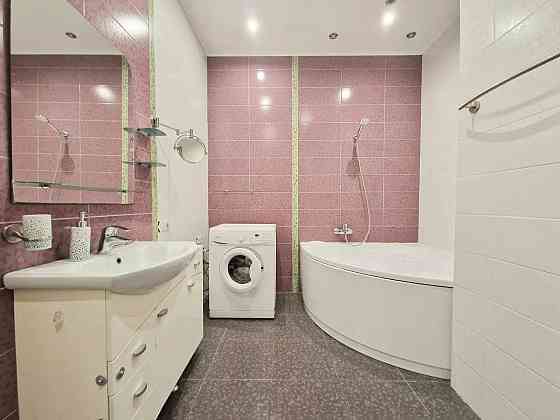 Сдам шикарную 2 х комнатную квартиру на ЖУКОВСКОГО Днепр