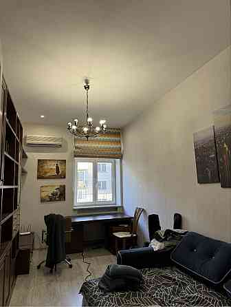 Липки ,Шовковична ,Центр ,Печерськ ,4-х кімн з ремонтом Киев