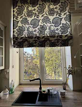 Липки ,Шовковична ,Центр ,Печерськ ,4-х кімн з ремонтом Киев