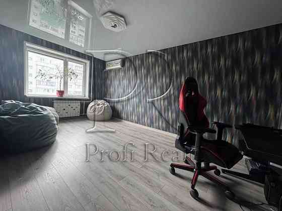 Продаж 1 кімн. квартири за адресою Демиевская/ Голосеево Киев