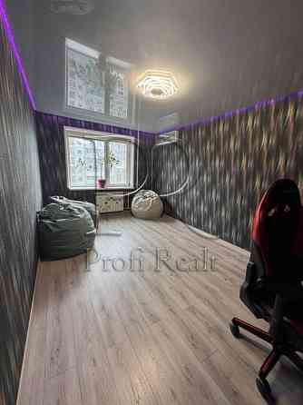 Продаж 1 кімн. квартири за адресою Демиевская/ Голосеево Киев