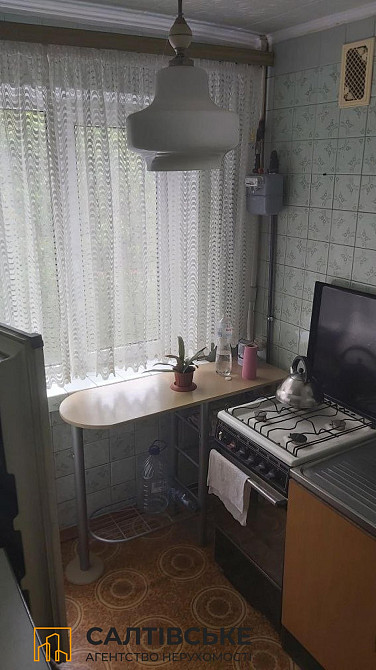 КЮ-1220 Продам 2к квартиру на Салтовке Студенческая 608 м/р Харьков - изображение 1