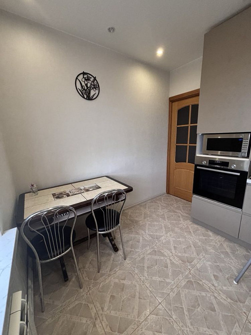 Продам 3-х кімн квартиру з гарним ремонтом і технікою вул О.Кошового Чернигов - изображение 3