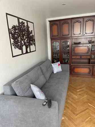 Оренда 3 кім.квартири в тихому районі на Печерську, пр.Лабораторний,4 Киев