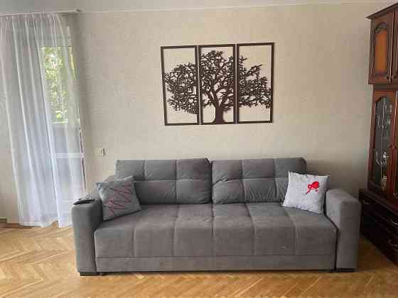 Оренда 3 кім.квартири в тихому районі на Печерську, пр.Лабораторний,4 Киев