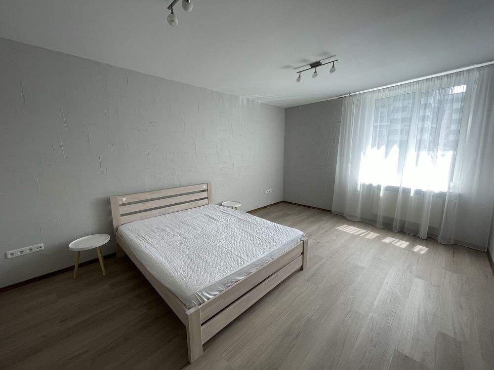 Оренда 3-к квартири Лесі Украінки буд.30 М Печерськ М Зверенецька Киев - изображение 1