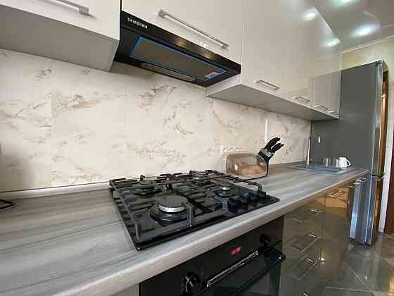 4-к. квартира з ремонтом і підігрівом підлоги, н/б за вул. Коновальця Ивано-Франковск