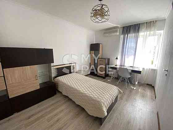 Оренда 3к Гончара 52 Центр Золоті ворота Липинського Яр Вал Київ