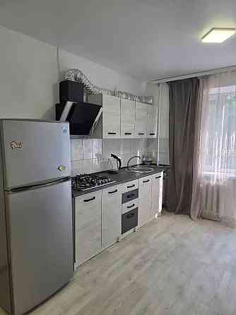 Сдам 2 ух комнатную квартиру на ж/м Солнечный Днепр