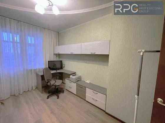 Оренда 3-к квартири Солом'янський район Караваєві Дачі ГЕНЕРАТОР Київ