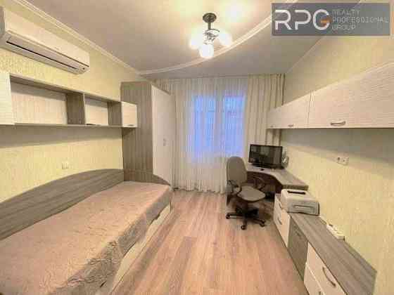 Оренда 3-к квартири Солом'янський район Караваєві Дачі ГЕНЕРАТОР Київ