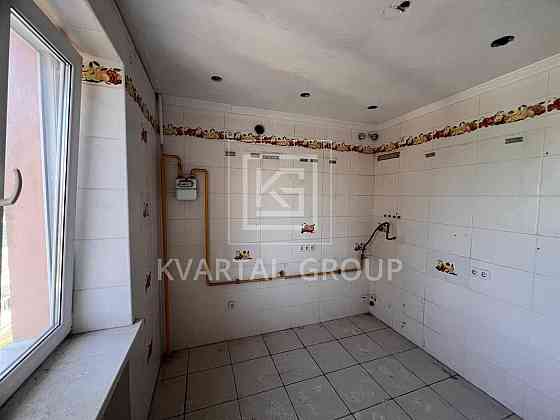 Без комісії. Двушка з частковим ремонтом. Вигідна ціна і оформлення. Ирпень