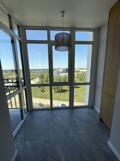 Однокімнатна квартра з новим ремонтом! Ніхто не жив! Буча - зображення 1